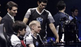 曹芳万圣节配色爆料视频,独特配色，带你领略节日魅力