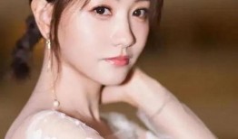 杨蓉圈内爆料事件,揭秘明星背后的真实生活