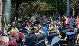 宁波电瓶车爆料事件视频,真相与争议交织的街头冲突