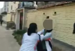 沛县爆料者上门打人视频