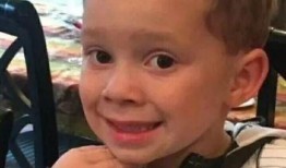 爆料假笑姐和后妈视频合集,欢乐瞬间，温馨回忆