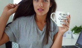 美国女网红爆料新闻事件,揭秘震惊社会新闻事件内幕